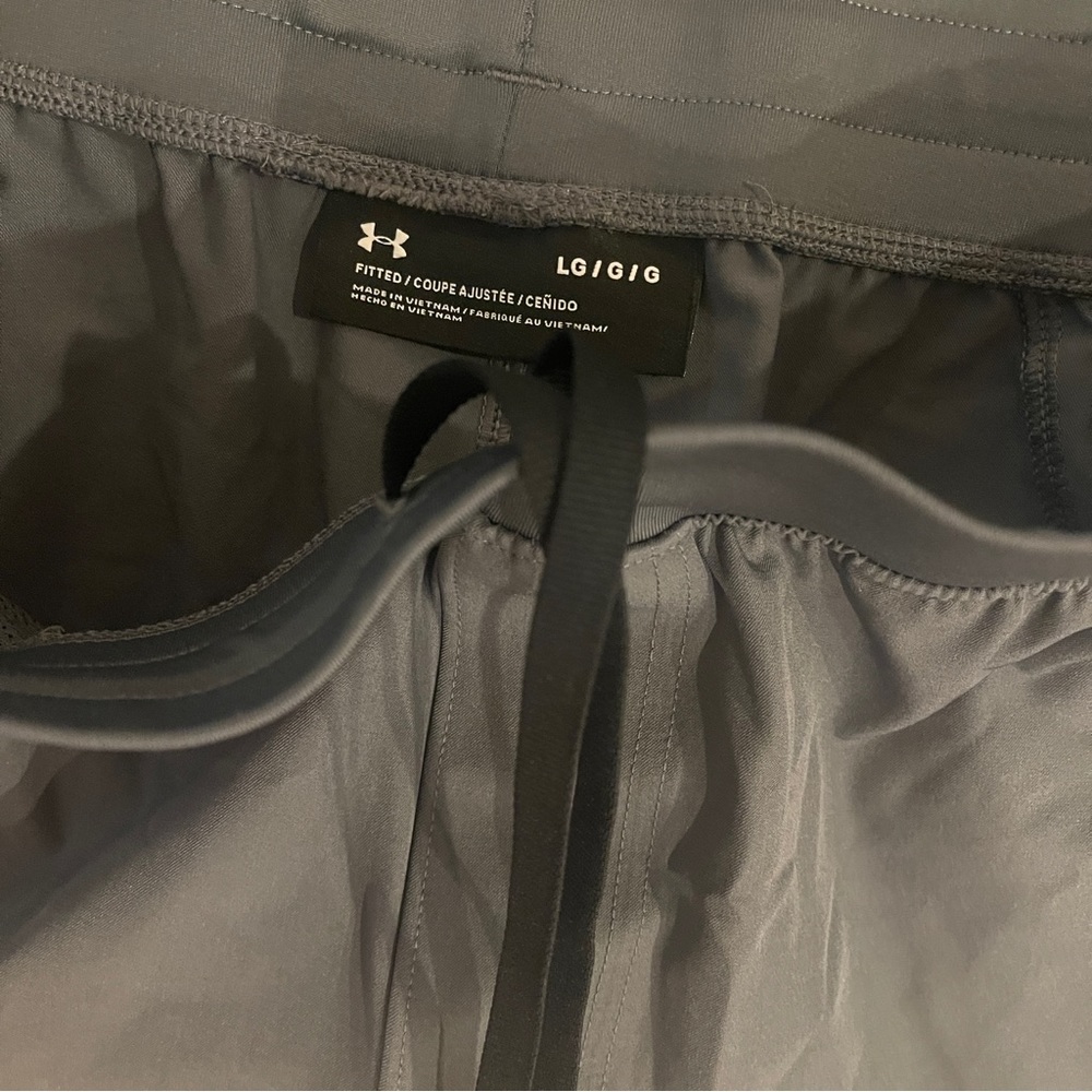 Gray Under Armour Drawstring Pants - image 2